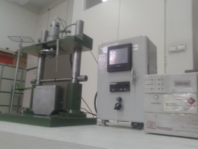استقرار دستگاه آزمون دوام مکانیکی شیر اجاق‌گاز در پژوهشگاه استاندارد