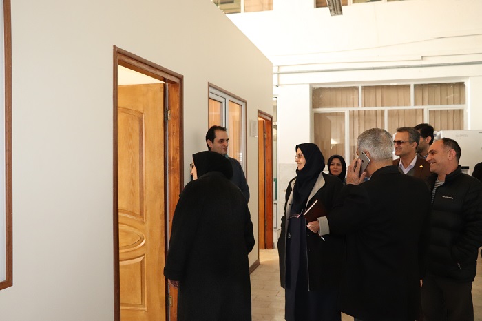بازدید رئیس محترم سازمان ملی استاندارد و هیئت همراه از آزمایشگاههای پژوهشگاه استاندارد در بهمن ماه 98