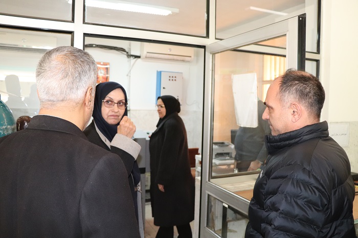 بازدید رئیس محترم سازمان ملی استاندارد و هیئت همراه از آزمایشگاههای پژوهشگاه استاندارد در بهمن ماه 98