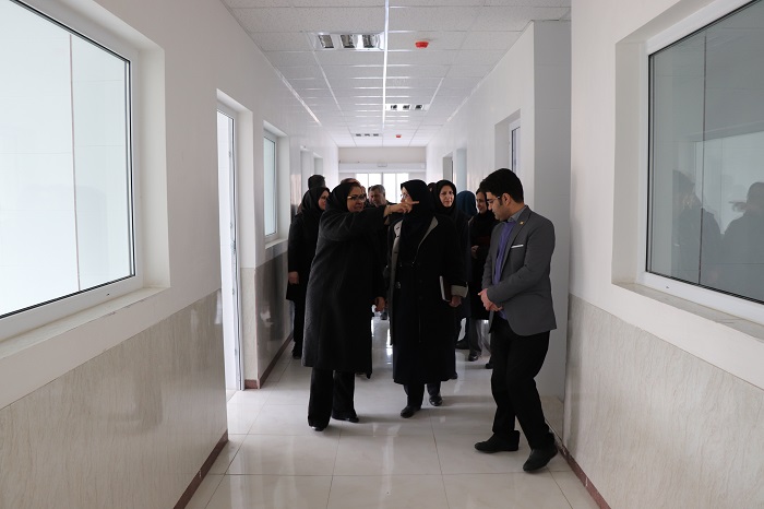 بازدید رئیس محترم سازمان ملی استاندارد و هیئت همراه از آزمایشگاههای پژوهشگاه استاندارد در بهمن ماه 98
