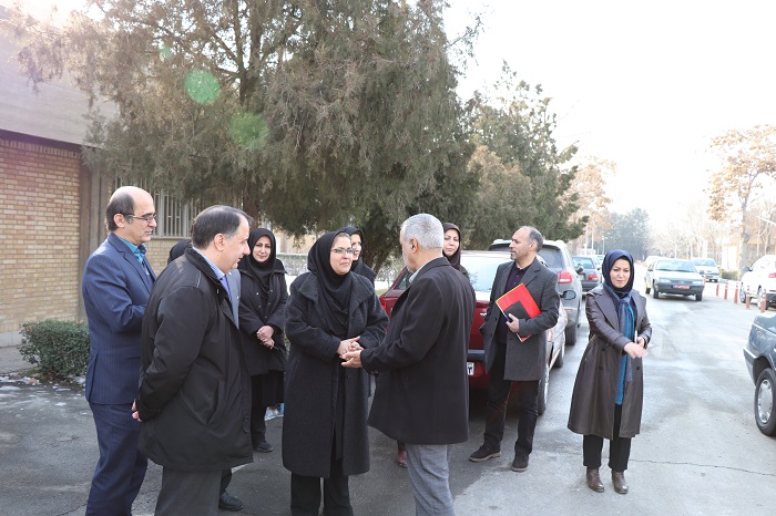 بازدید رئیس محترم سازمان ملی استاندارد و هیئت همراه از آزمایشگاههای پژوهشگاه استاندارد در بهمن ماه 98