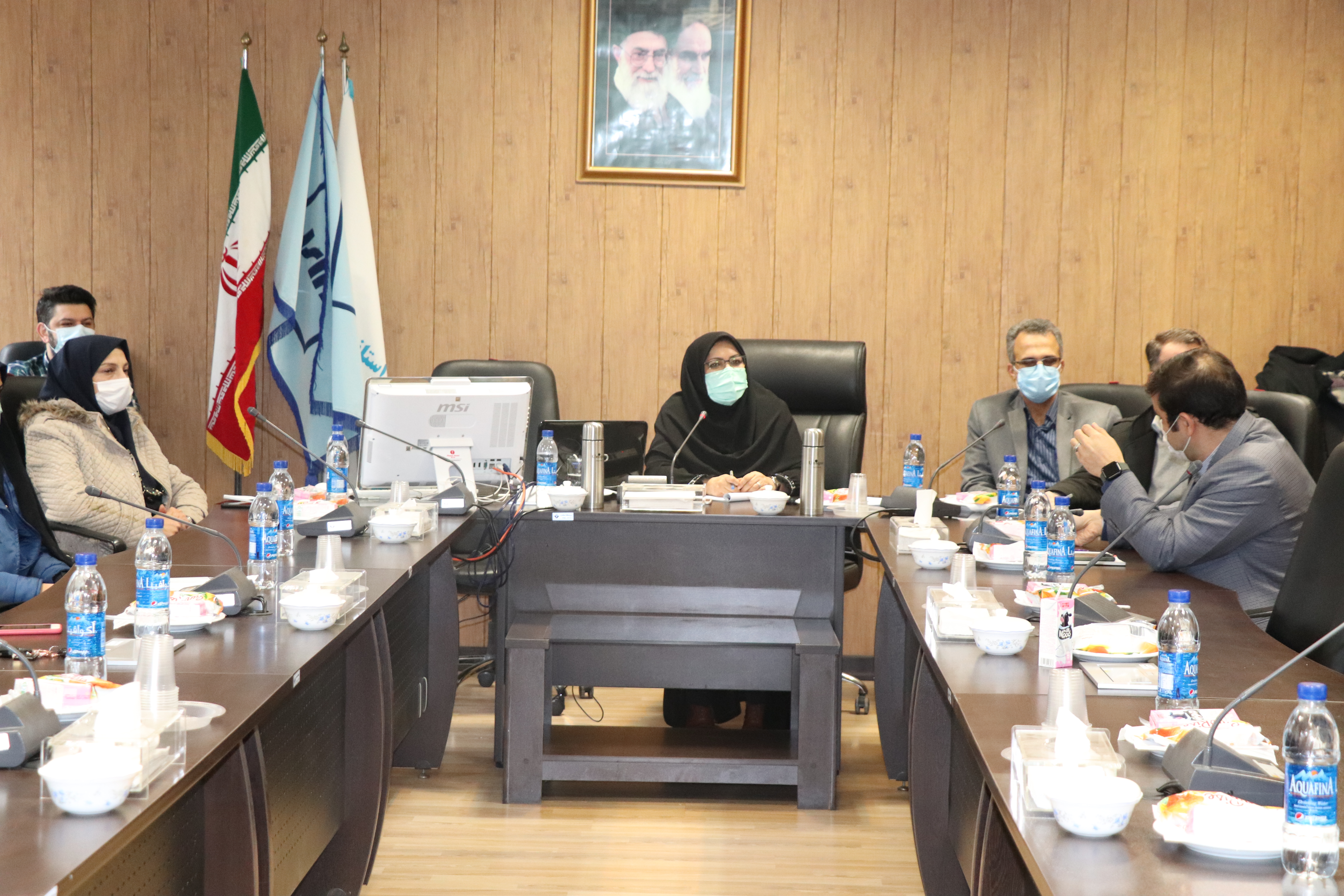 نشست صمیمانه رییس پژوهشگاه استاندارد با همکاران