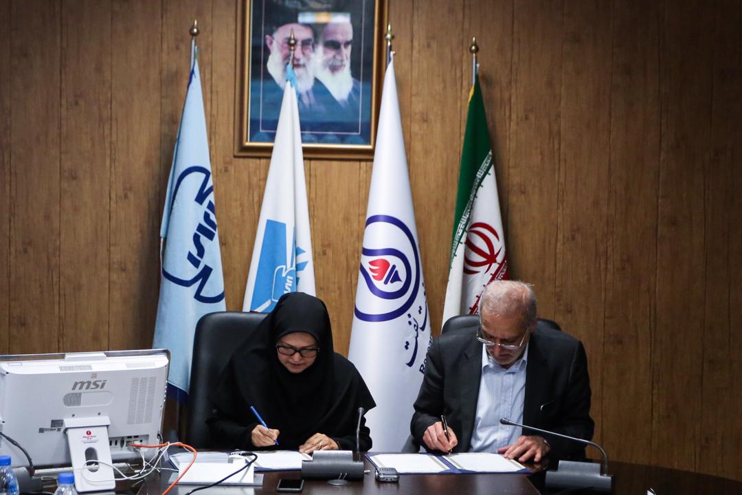 بازدید دکتر توفیقی رییس پژوهشگاه نفت از پژوهشگاه استاندارد