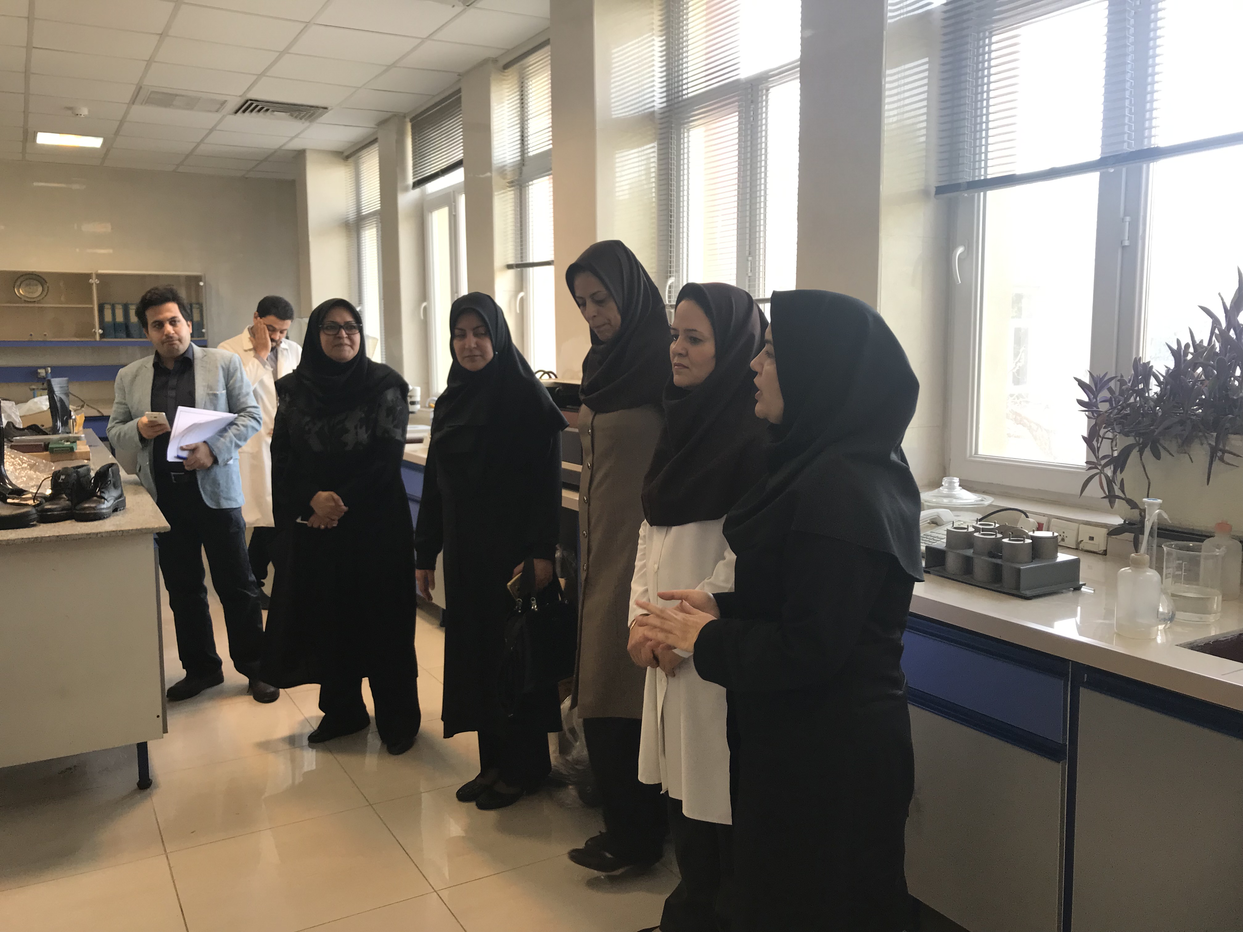 بازدید دکتر صالحی معاونت علمی ریاست جمهوری از پژوهشگاه استاندارد