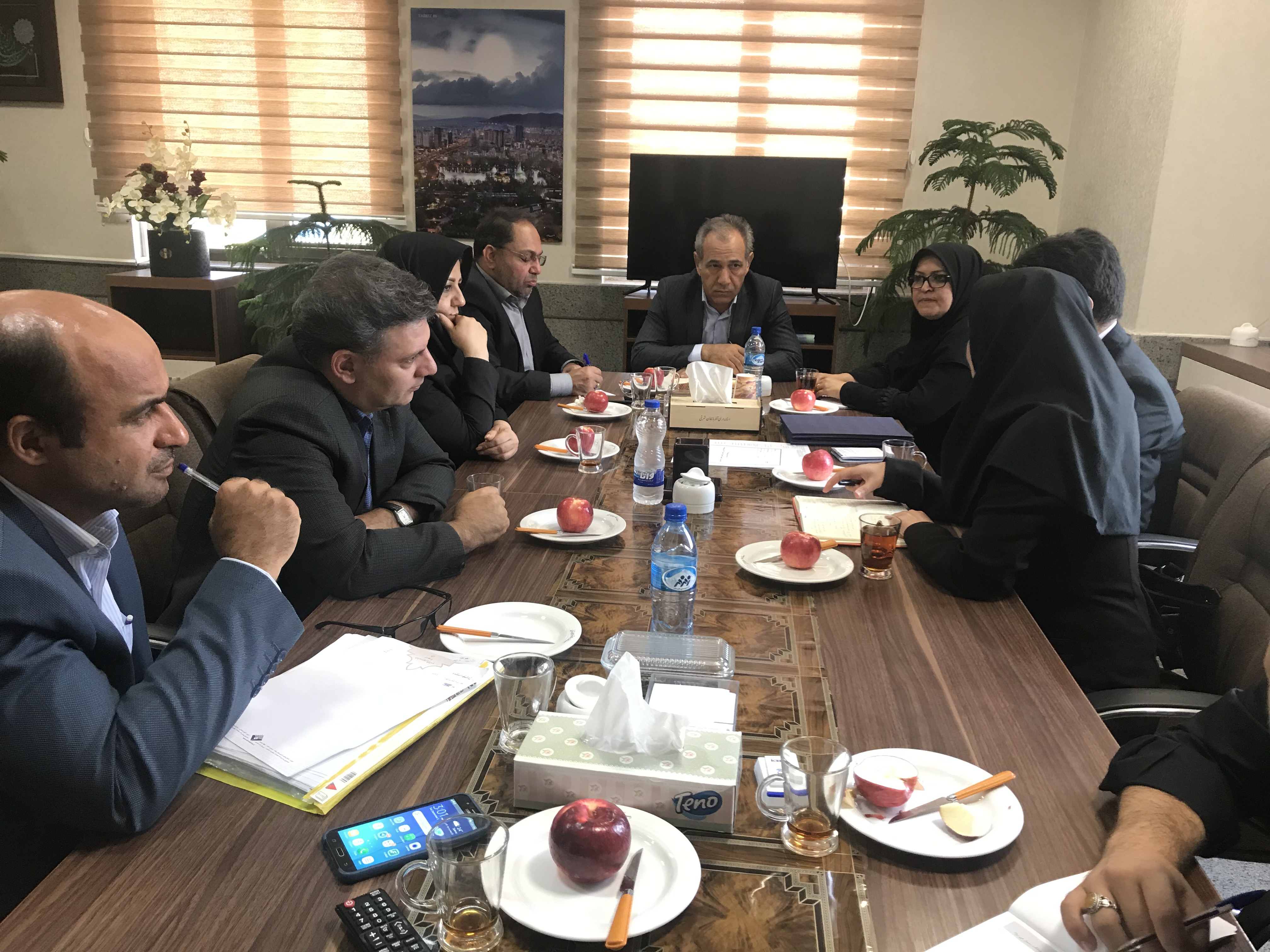 بازدید رئیس پژوهشگاه استاندارد و هیات همراه از پژوهشکده شمالغرب