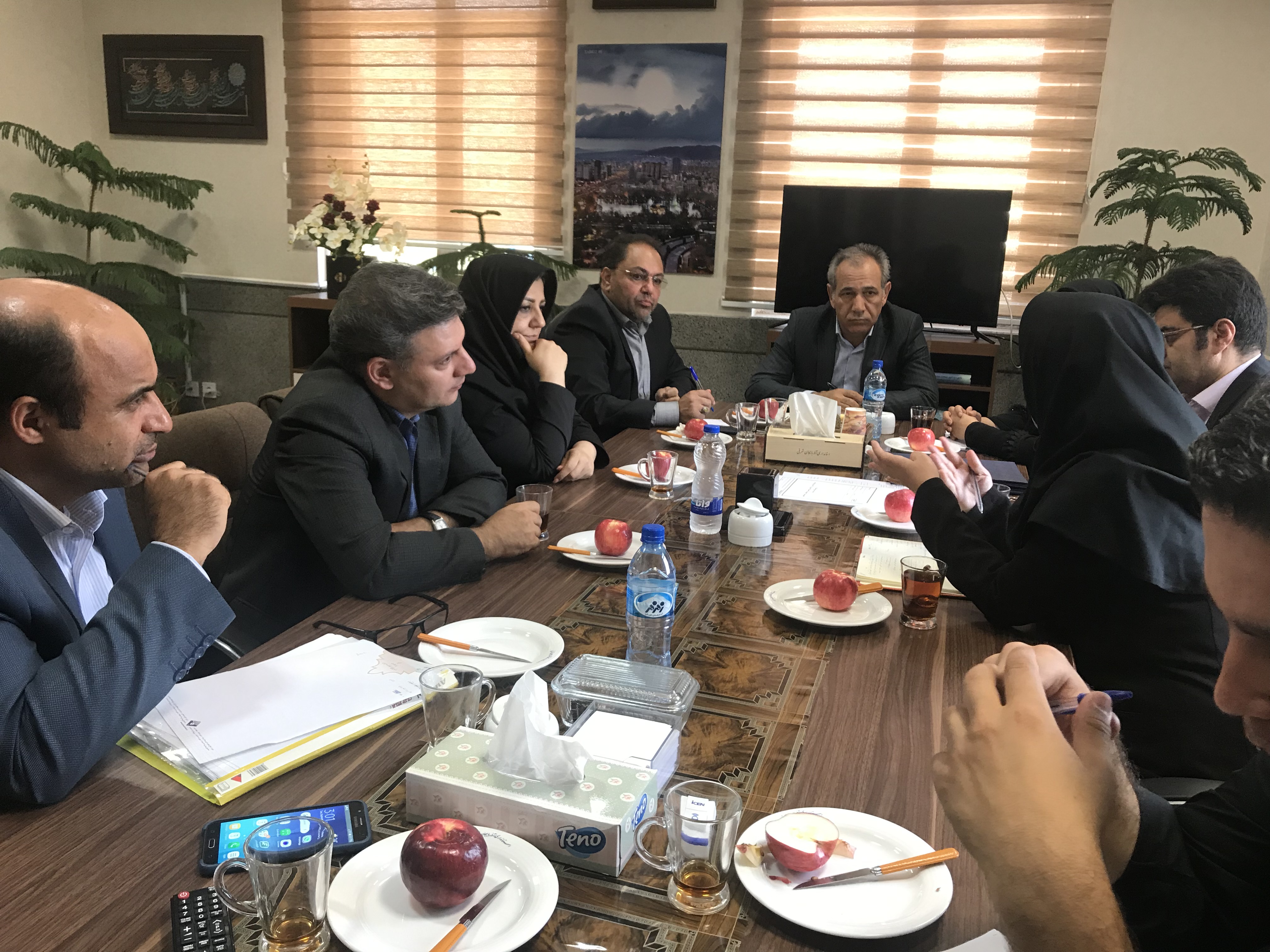 بازدید رئیس پژوهشگاه استاندارد و هیات همراه از پژوهشکده شمالغرب