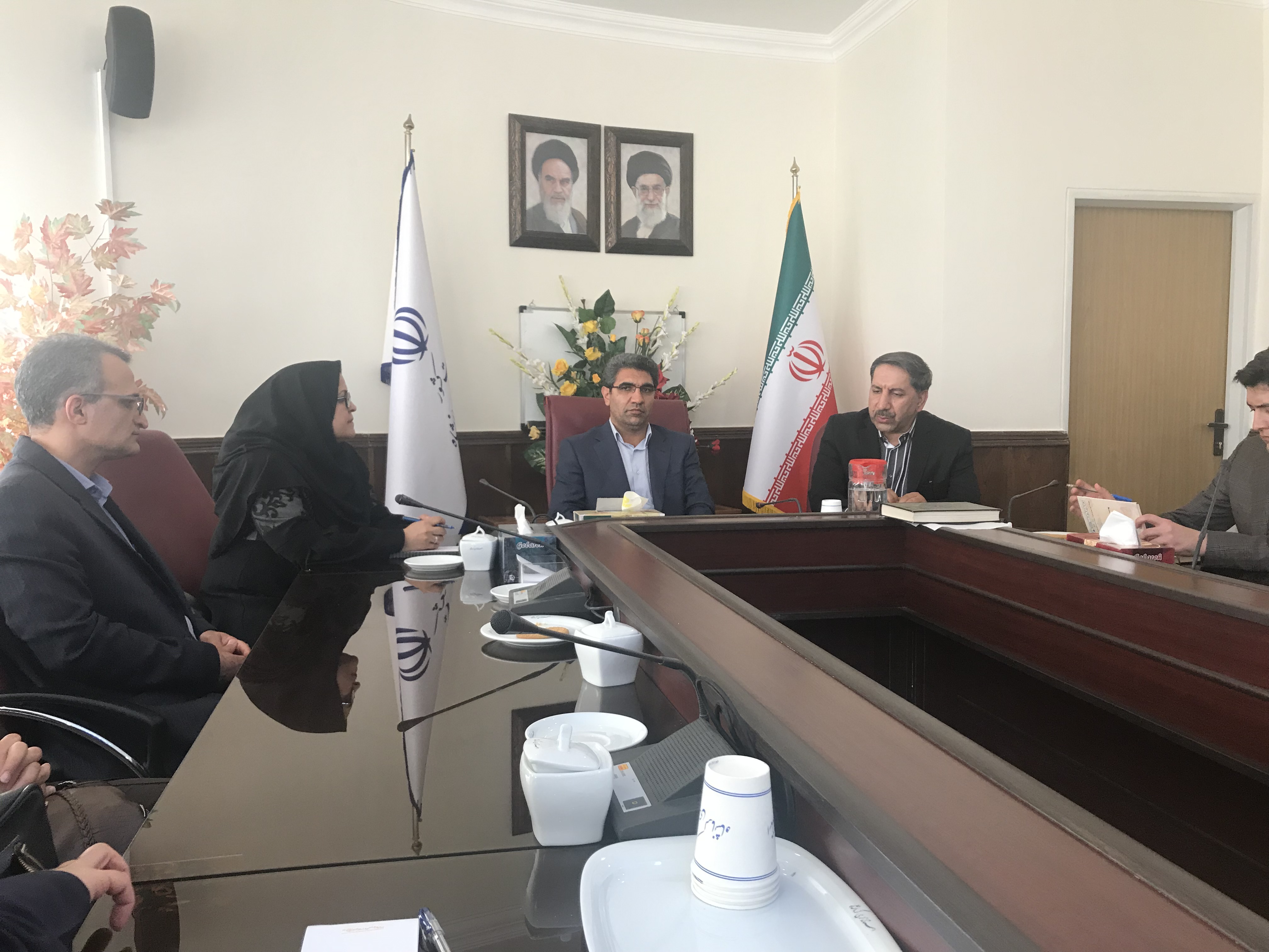 بازدید رئیس پژوهشگاه استاندارد و هیات همراه از پژوهشکده کرمانشاه