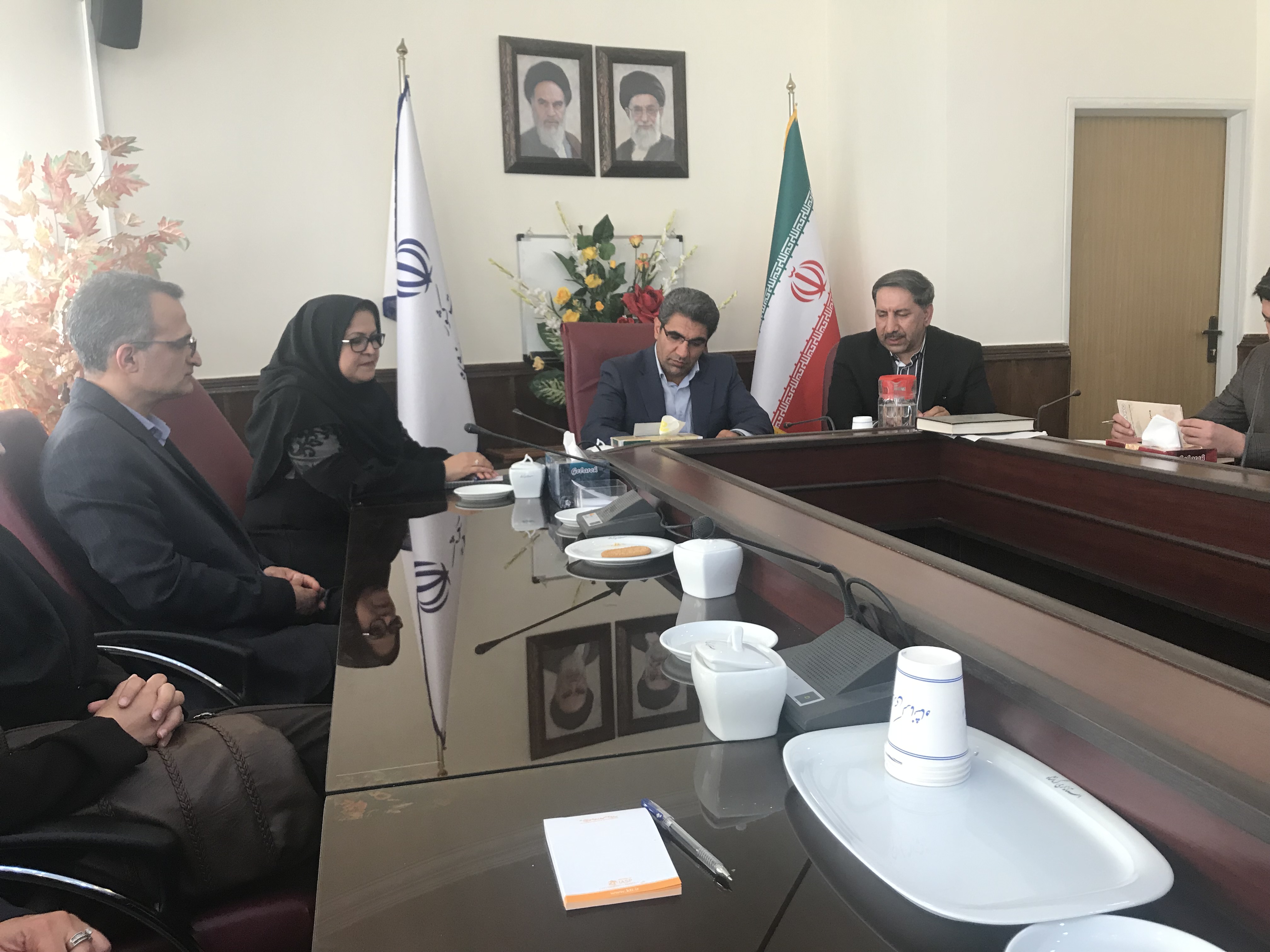 بازدید رئیس پژوهشگاه استاندارد و هیات همراه از پژوهشکده کرمانشاه