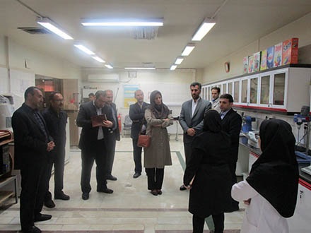 بازدید رئیس پژوهشگاه استاندارد از آزمایشگاه‌های اداره کل استاندارد استان قزوین