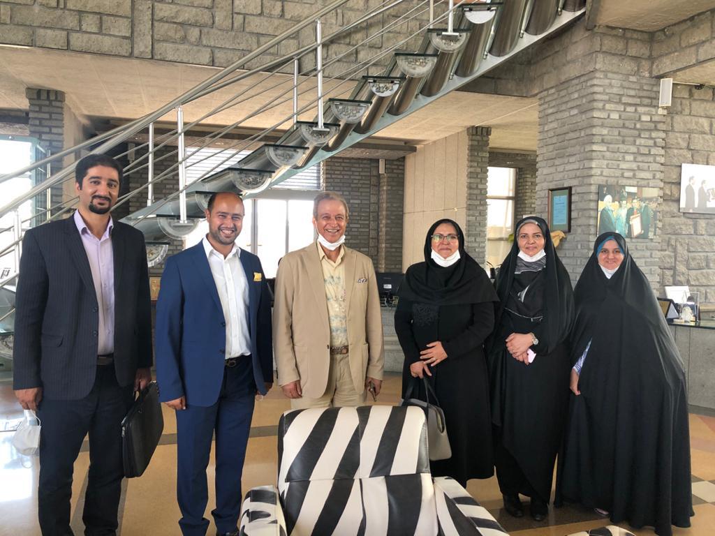 بازدید رئیس پژوهشگاه استاندارد به همراه هیات همراه از مجموع کارخانه های دکتر کیهانی