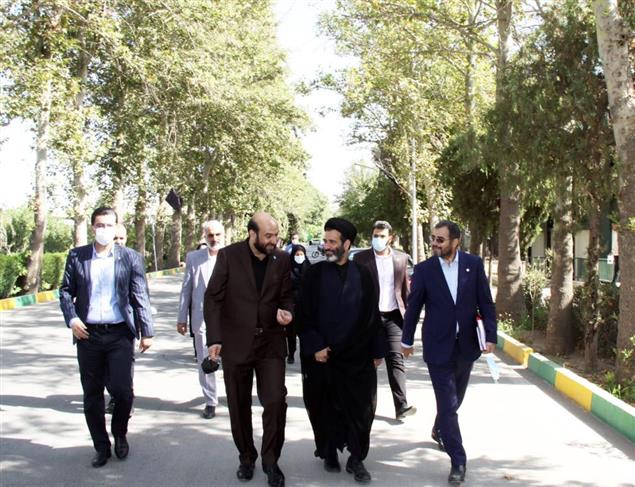 نایب رئیس کمیسیون صنایع و معادن مجلس و عضو ناظر مجلس بر شورای عالی استاندارد ، صبح امروز با حضور در سازمان ملی استاندارد