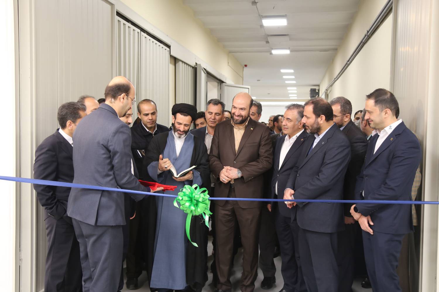 افتتاح دو آزمایشگاه کاتالیست کانورتور و خودرو سنگین دیزلی