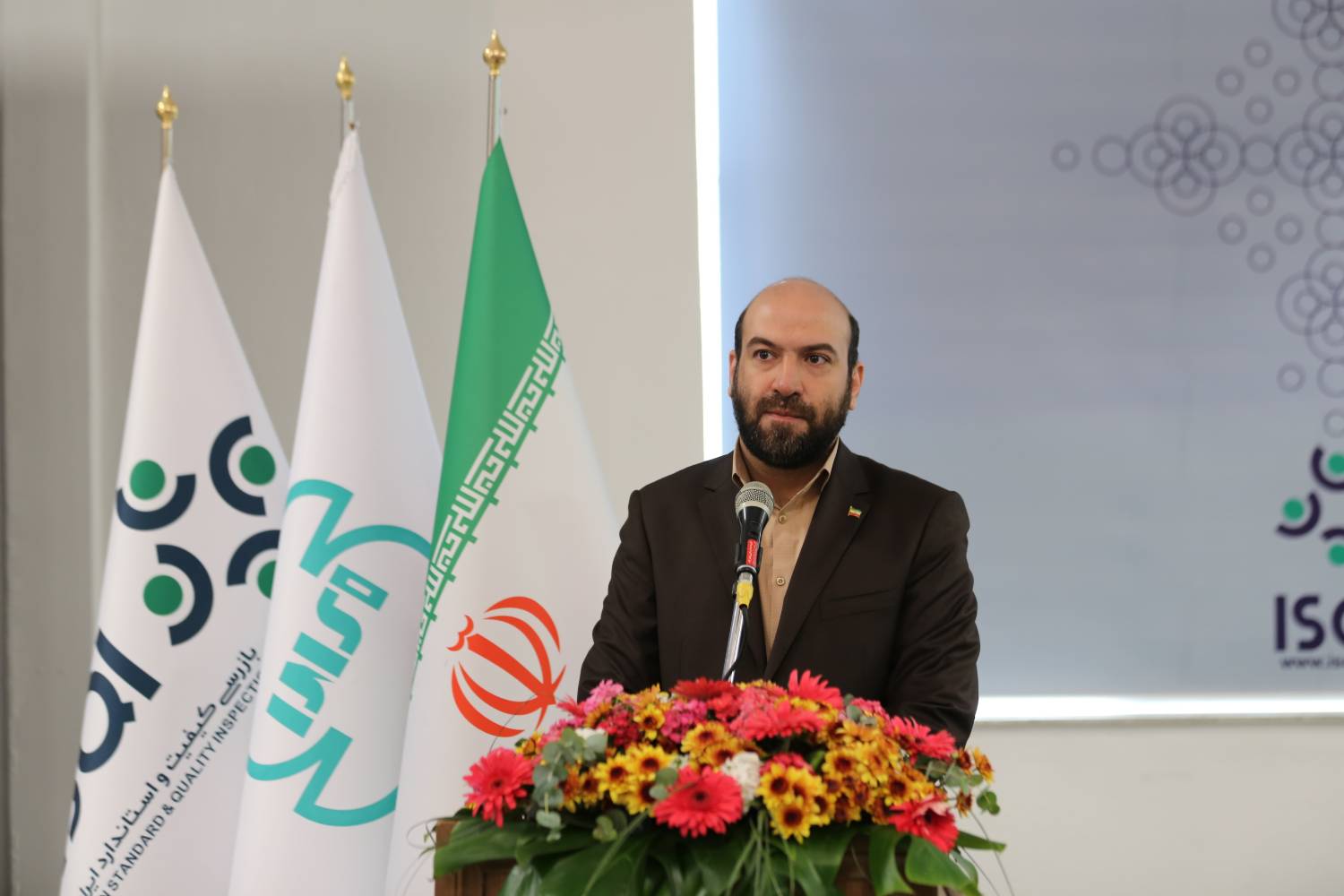 افتتاح دو آزمایشگاه کاتالیست کانورتور و خودرو سنگین دیزلی