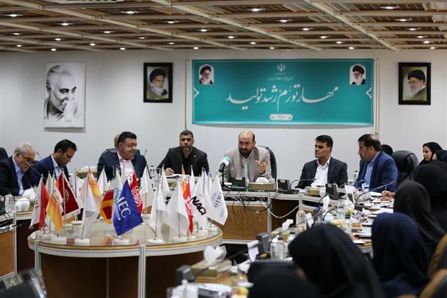 دکتر اسلام پناه: آینده سازمان ملی استاندارد ایران به دست جوانان رقم می خورد
