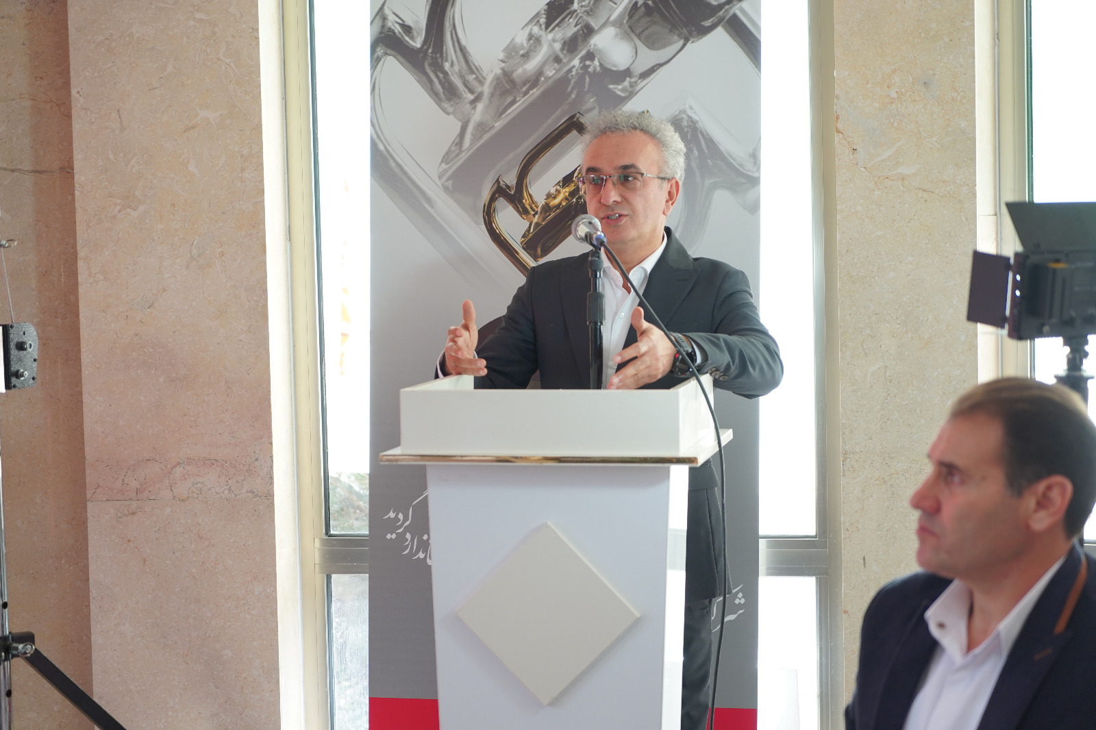 بازدید مدیران ارشد سازمان ملی استاندارد ایران و پژوهشگاه استاندارد از روند ارزیابی شرکت‌های متقاضی نوزدهمین دوره جایزه ملی