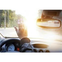 راه اندازی روش آزمون تعیین میزان عبور نور از شیشه خودرو