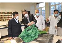 بازدید رئیس سازمان ملی استاندارد ایران از پژوهشکده شیمی و پتروشیمی پژوهشگاه استاندارد