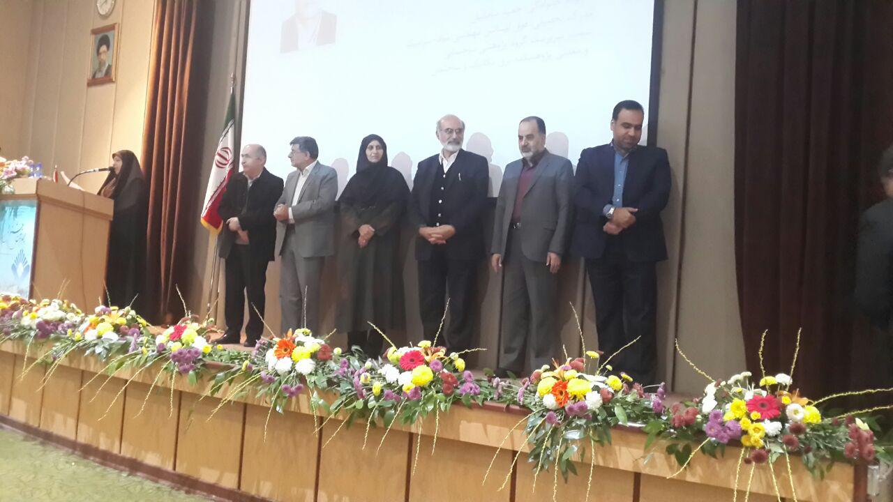 جشنواره تقدیر از پژوهشگران برتر سازمان ملی استاندارد ایران